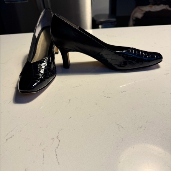 Ros Hommerson Cynthia 10.5 N Vintage Style Black Leather Pumps - Picture 4 of 12